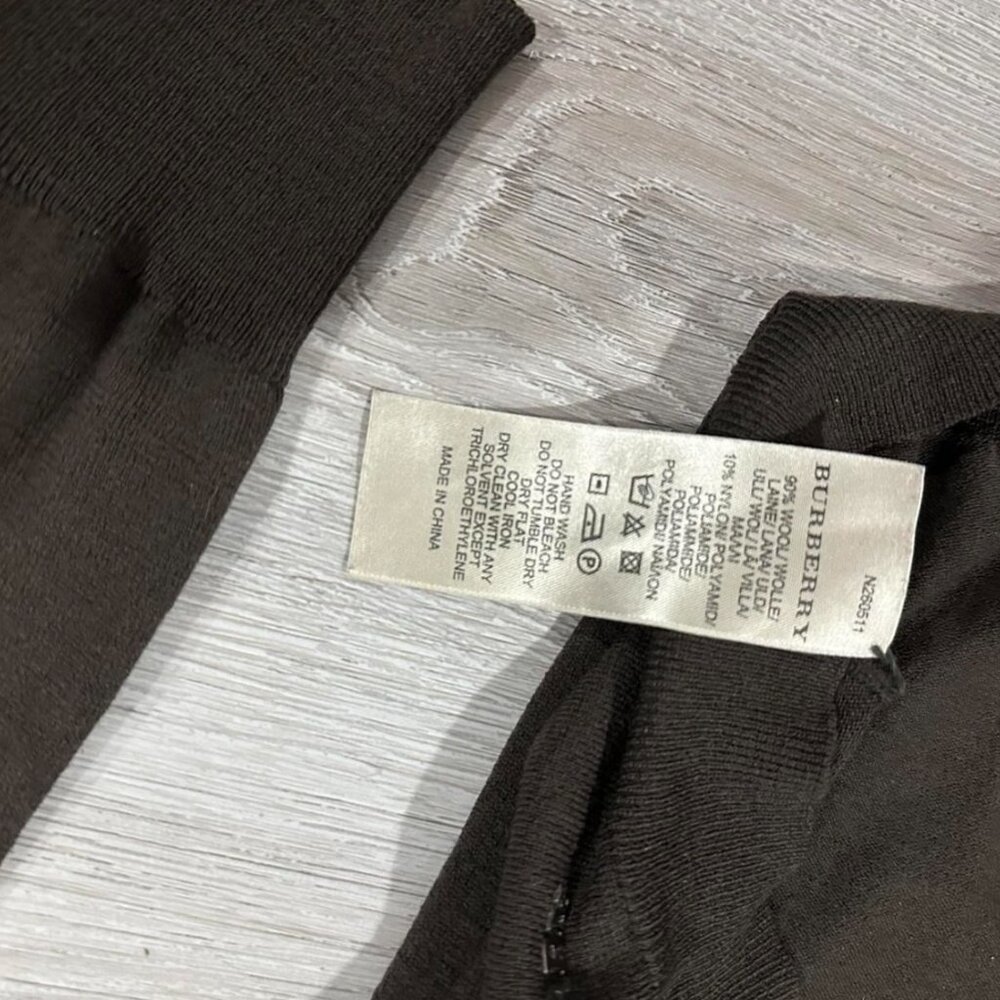 Burberry Men Brown Wool V-neck Pullover Sweater Size Large - Picture 4 of 4